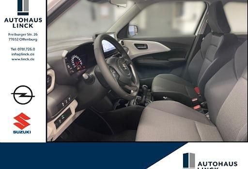 Weiß Neu 2025 Suzuki Swift Comfort Limousine | 17.888 € - Bild 1/4