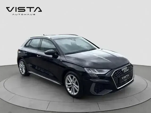 Gebraucht Audi A3 S-Line 150 PS (110 kW) 2023 Mythosschwarz metallic Limousine
