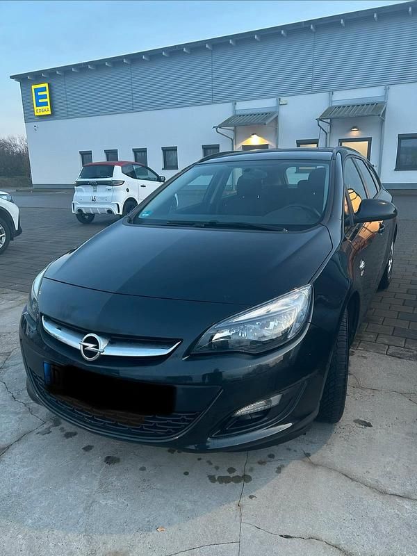Schwarz Gebraucht 2013 Opel Astra Active Kombi | 4.250 € (Fairer Preis) - Bild 1/4
