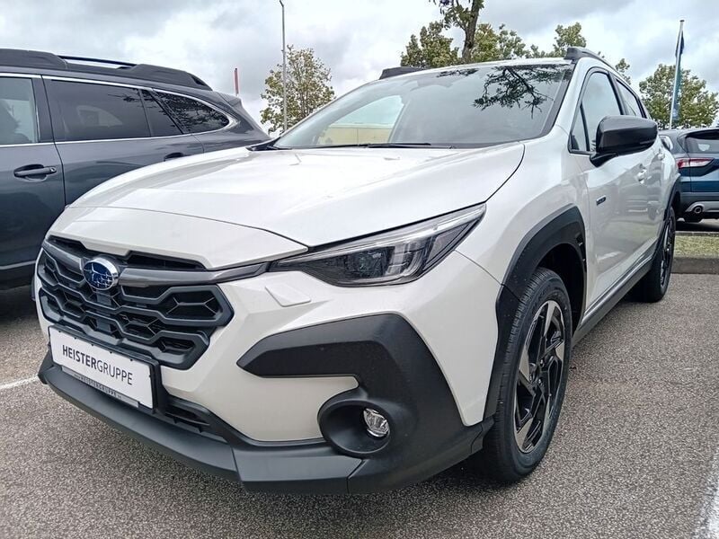 Weiß Gebraucht 2024 Subaru Crosstrek Comfort SUV | 32.990 € (Guter Preis) - Bild 1/4