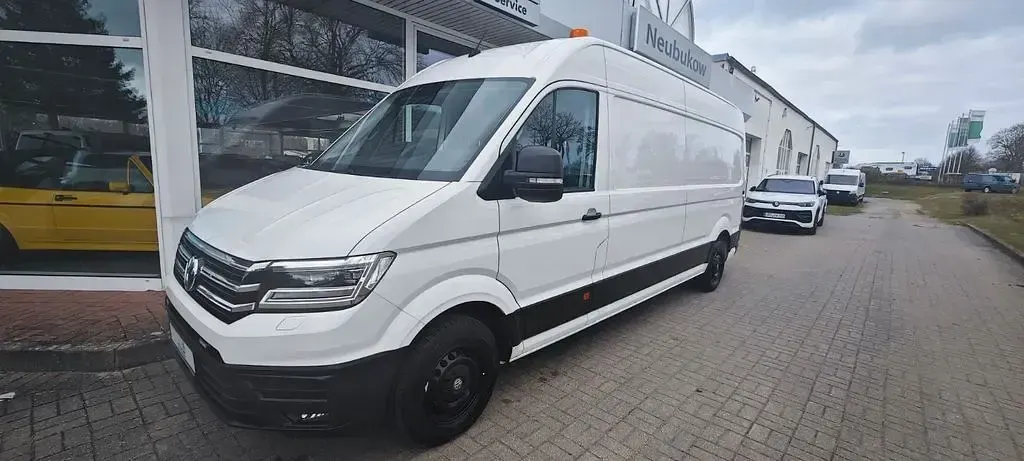 Gebraucht VW Crafter Trendline 177 PS (130 kW) 2022 Weiß Van