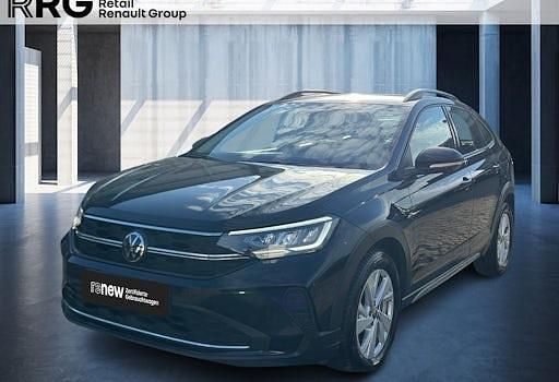 Gebraucht VW Taigo Life 95 PS (69 kW) 2023 Deep black perleffekt SUV