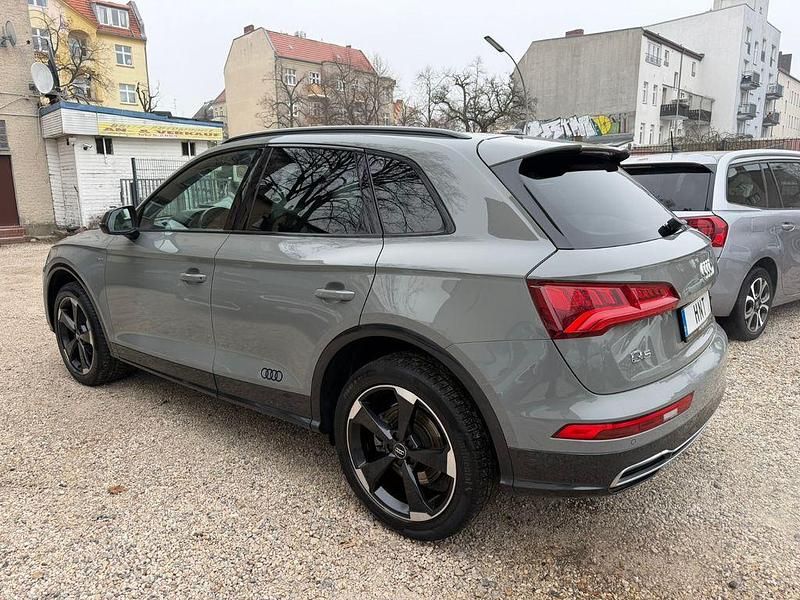 Gebraucht Audi Q5 Design 190 PS (139 kW) 2017 Grau SUV