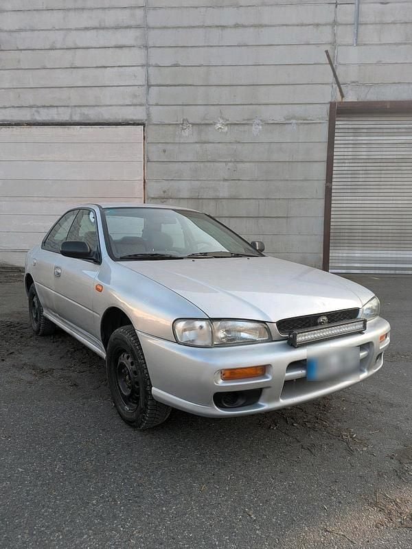 Gebraucht Subaru Impreza 90 PS (66 kW) 1997 Silber Limousine