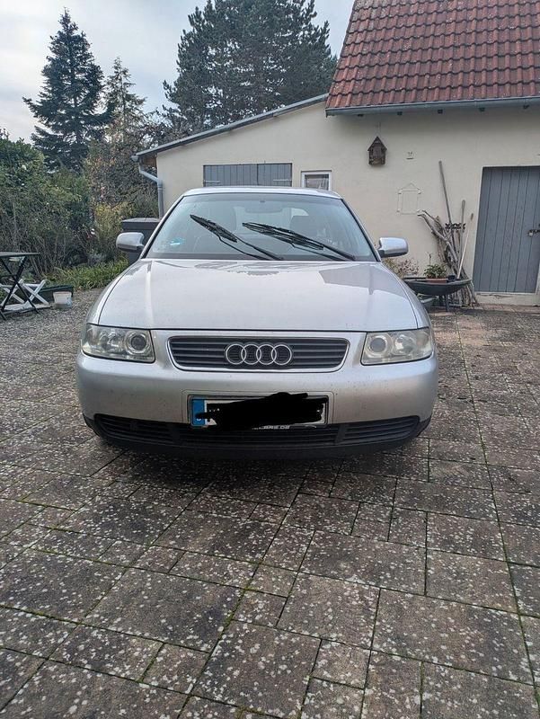 Grau Gebraucht 2001 Audi A3 Sport Limousine | 1.000 € (Superpreis) - Bild 1/4