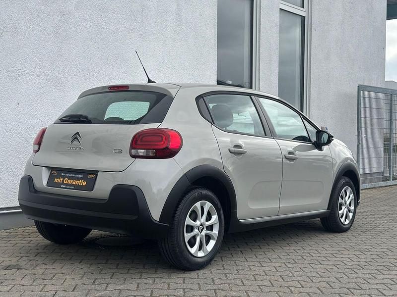 Gebraucht Citroën C3 Feel 82 PS (60 kW) 2017 Grau Limousine