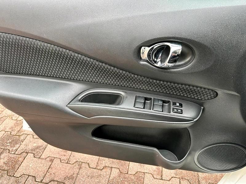 Usata Nissan Note 99 CV (72 kW) 2015 Bianco Utilitaria