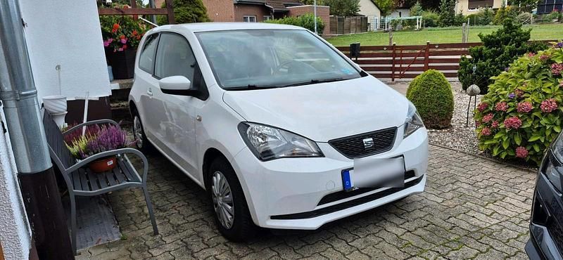 Weiß Gebraucht 2017 Seat Mii Kleinwagen | 5.150 € (Fairer Preis) - Bild 1/4