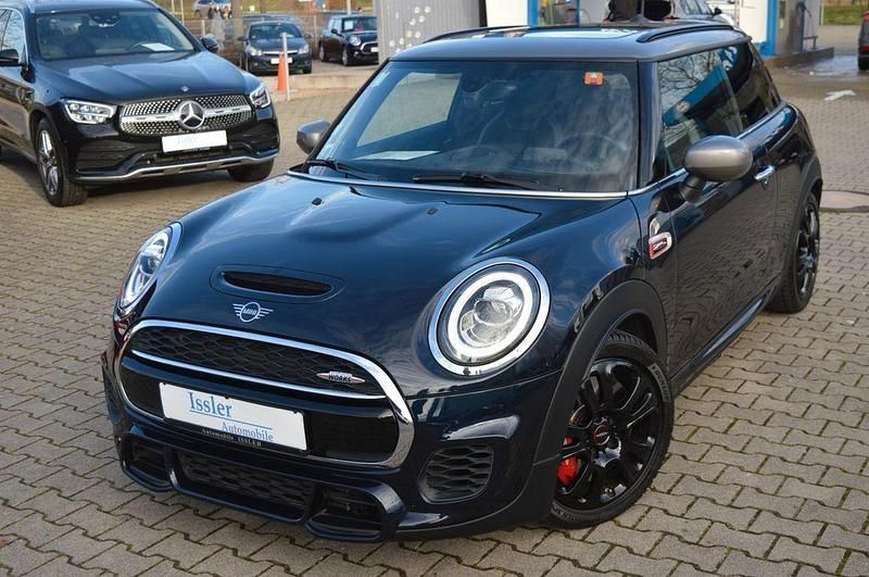 Gebraucht Mini John Cooper Works Chili 231 PS (169 kW) 2019 Schwarz Kleinwagen