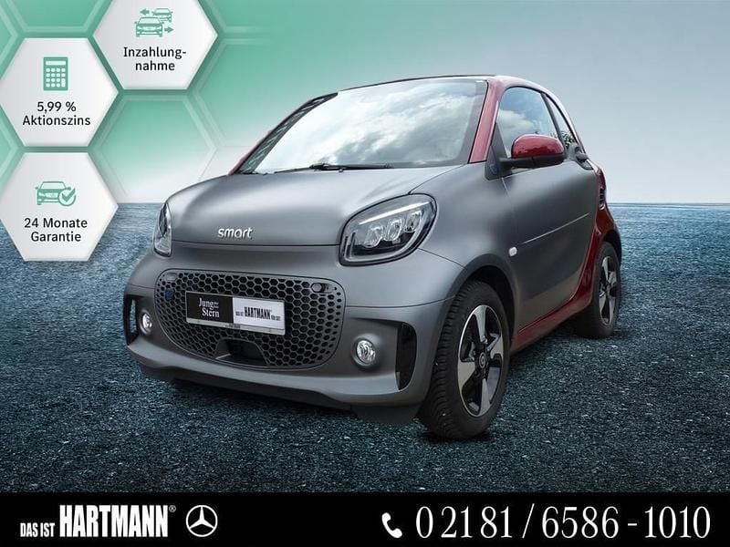 Grau Gebraucht 2024 Smart ForTwo Electric Drive Exclusive Coupé | 15.980 € (Fairer Preis) - Bild 1/4