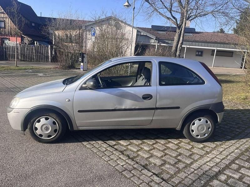 Gebraucht Opel Corsa Basis 58 PS (42 kW) 2001 Kleinwagen