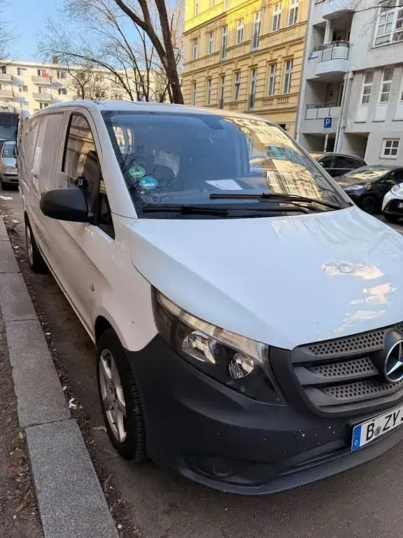 Gebraucht Mercedes Vito 114 PS (83 kW) 2016 Weiß Van