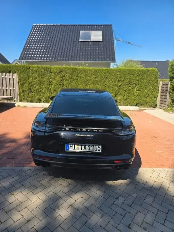 Gebraucht Porsche Panamera 4 E-Hybrid Platinum Edition 462 PS (339 kW) 2022 Schwarz Kleinwagen