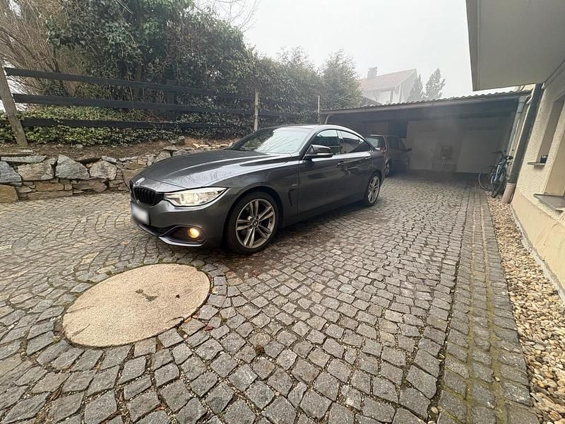 Gebraucht BMW 418 Sport Line 150 PS (110 kW) 2016 Schwarz Coupé