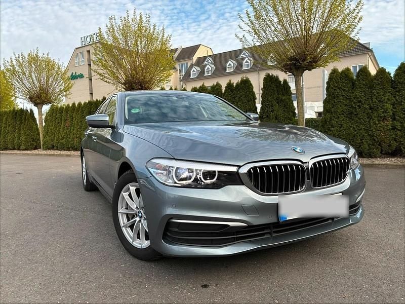 Usata BMW 530 252 CV (185 kW) 2017 Grigio Berlina