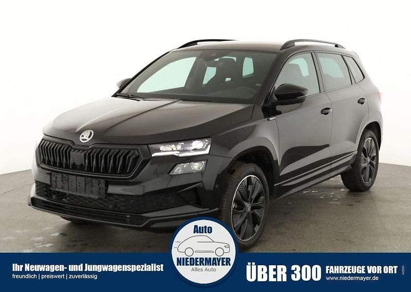 Neu Skoda Karoq Selection 150 PS (110 kW) 2026 Black magic perleffekt SUV