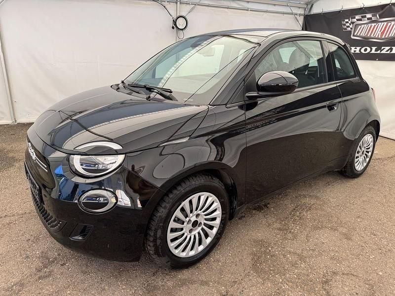 Gebraucht Fiat 500e 69 kW (95 PS) 2022 Schwarz Kleinwagen