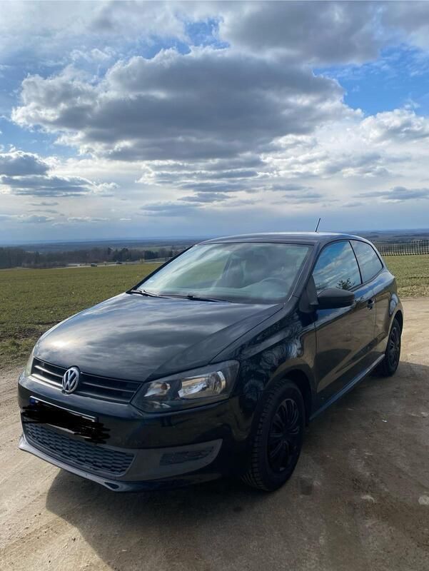 Schwarz Gebraucht 2010 VW Polo Trendline Limousine | 3.590 € (Superpreis) - Bild 1/4