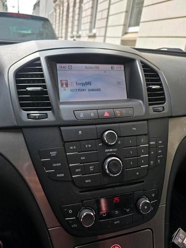 Gebraucht Opel Insignia 115 PS (84 kW) 2009 Grau Kombi