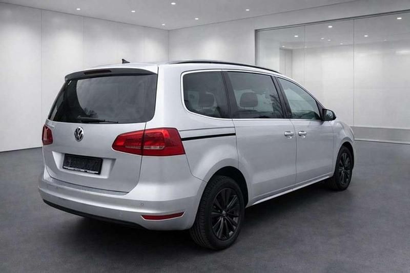 Gebraucht VW Sharan 140 PS (102 kW) 2015 Grau Van / Kleinbus