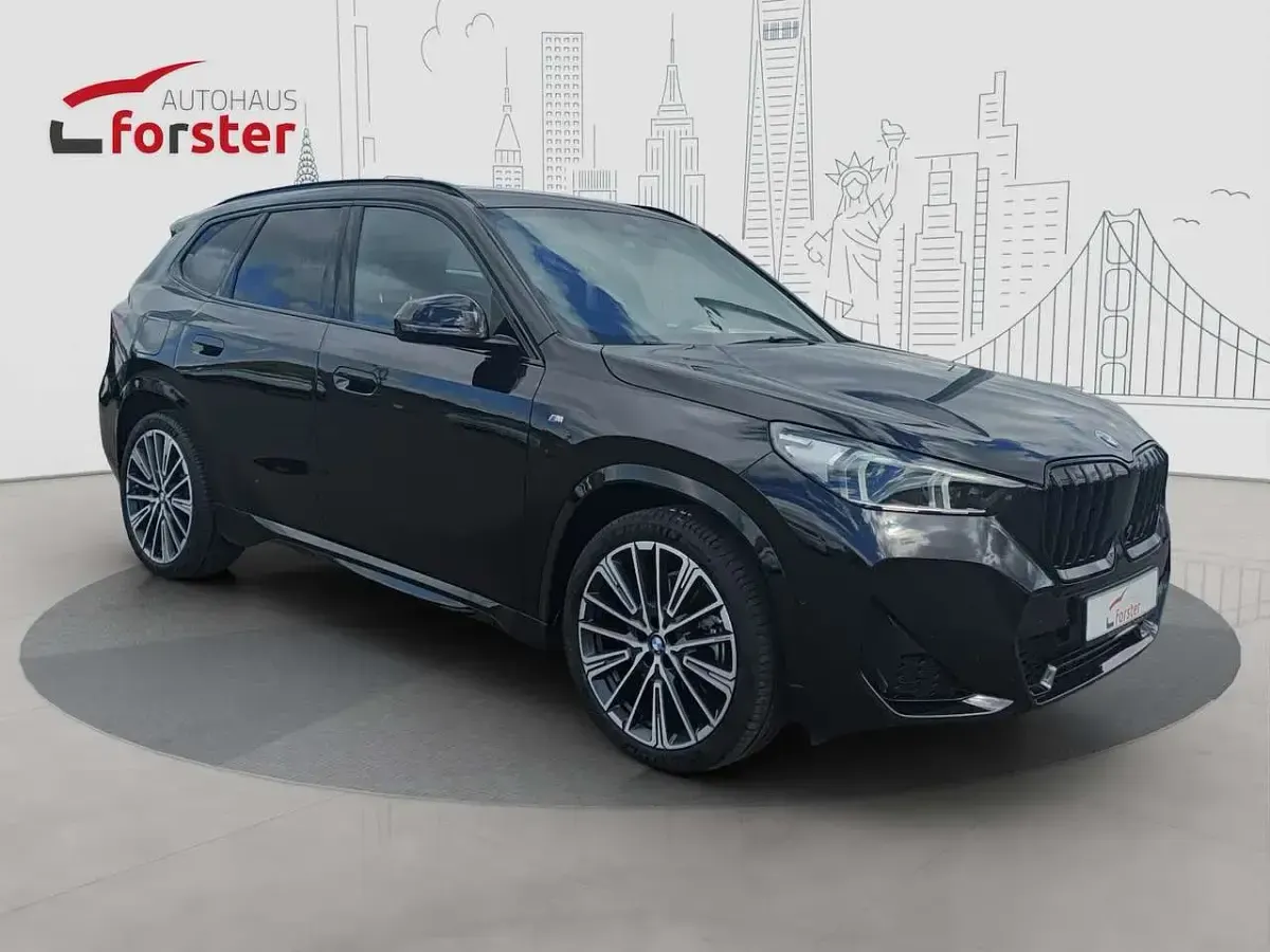 Gebraucht BMW X1 M Sport 197 PS (144 kW) 2024 Schwarz SUV