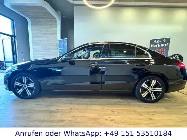 Second-hand Mercedes C220 200 CP (147 kW) 2021 Negru Berlinǎ