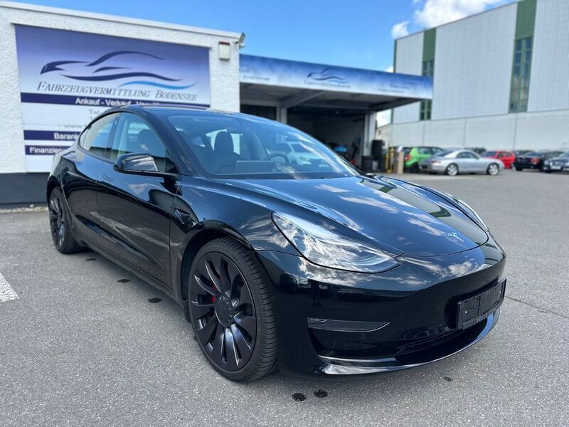 Schwarz Gebraucht 2021 Tesla Model 3 Performance Limousine | 29.900 € (Guter Preis) - Bild 1/4