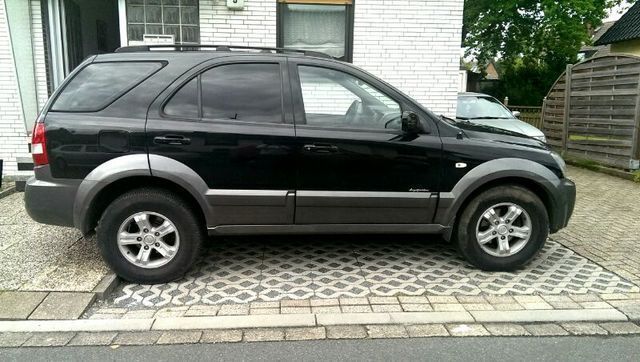Gebraucht Kia Sorento EX 140 PS (102 kW) 2006 Schwarz metallic SUV