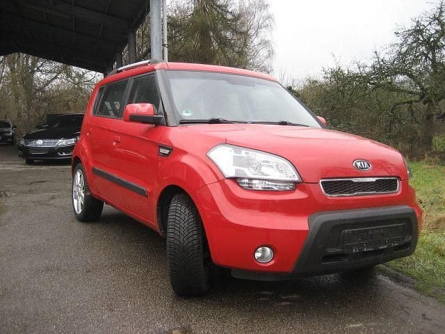Gebraucht Kia Soul Vision 126 PS (92 kW) 2010 Rot SUV