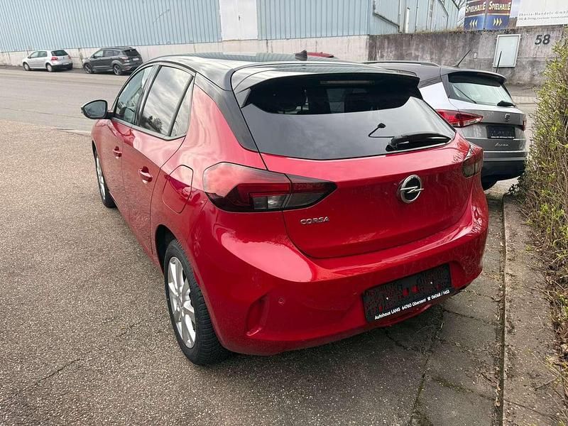 Gebraucht Opel Corsa Edition 75 PS (55 kW) 2021 Chili rot/kardio rot Kleinwagen