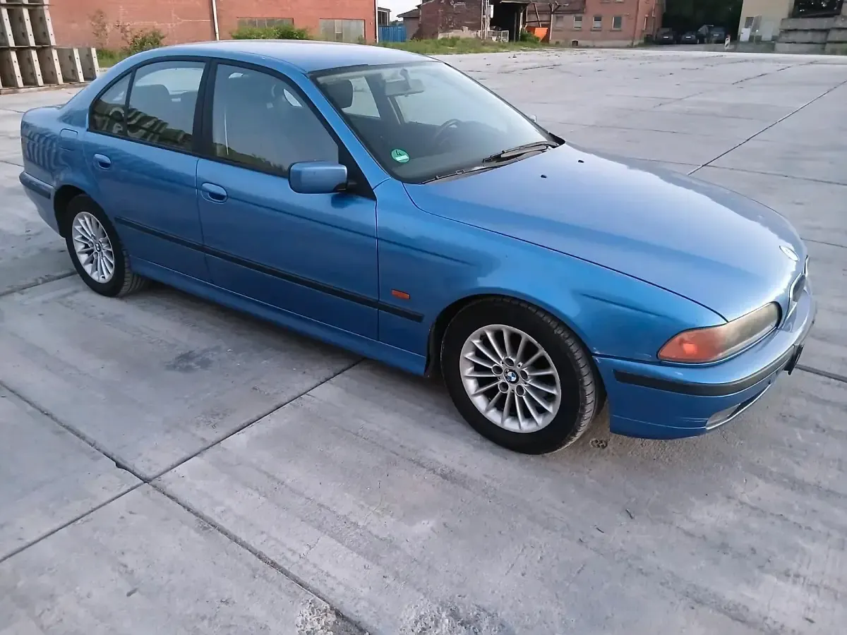 Gebraucht BMW 525 192 PS (141 kW) 2000 Blau Limousine