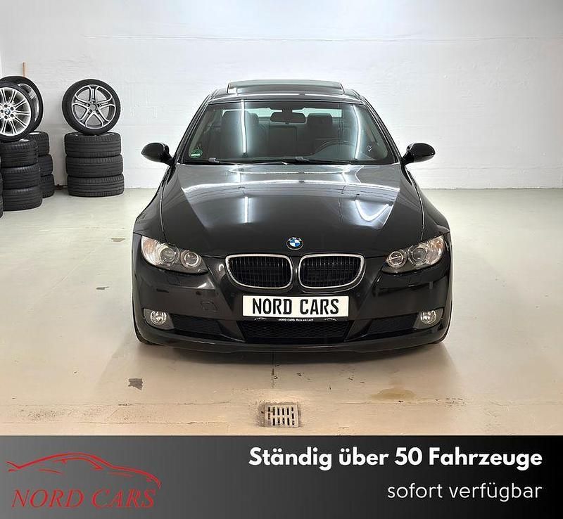 Schwarz Gebraucht 2008 BMW 320 Sport Line Coupé | 14.300 € - Bild 1/4