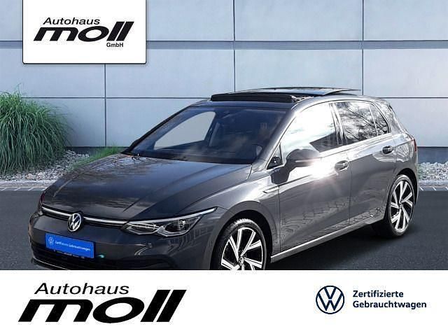 Delfingrau metallic Gebraucht 2022 VW Golf VIII Style Limousine | 29.990 € (Fairer Preis) - Bild 1/3