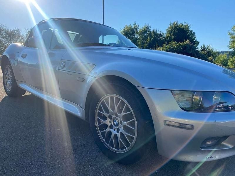Titansilber metallic Gebraucht 2002 BMW Z3 Cabrio | 8.880 € (Guter Preis) - Bild 1/4