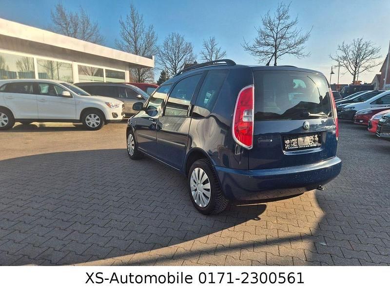 Gebraucht Skoda Roomster Plus Edition 105 PS (77 kW) 2011 Blau Van / Kleinbus