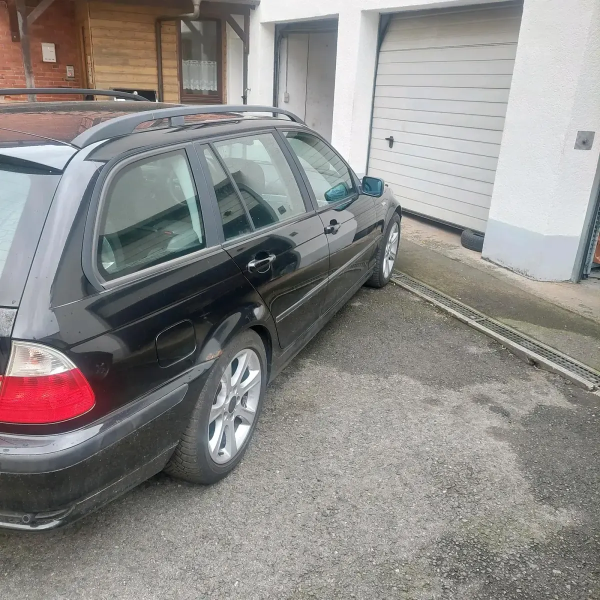 Gebraucht BMW 318 143 PS (105 kW) 2003 Schwarz Kombi
