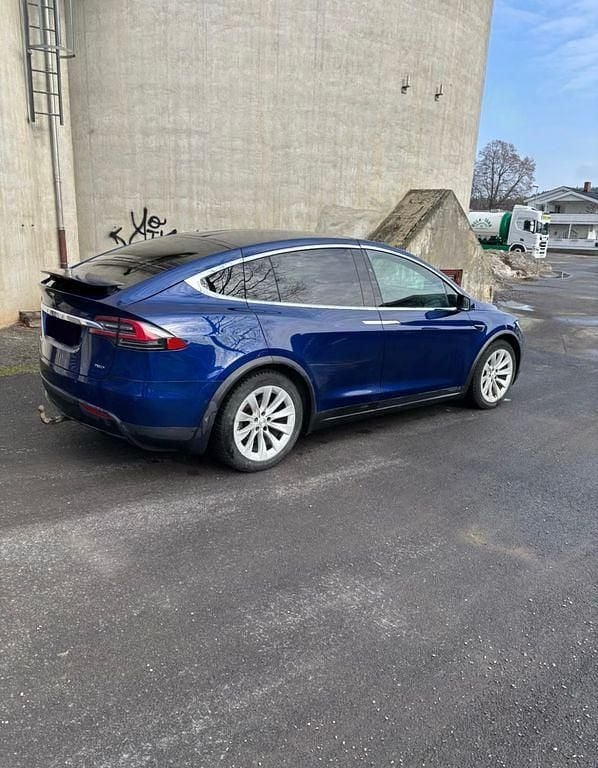 Gebraucht Tesla Model X 244 kW (332 PS) 2018 Blau SUV