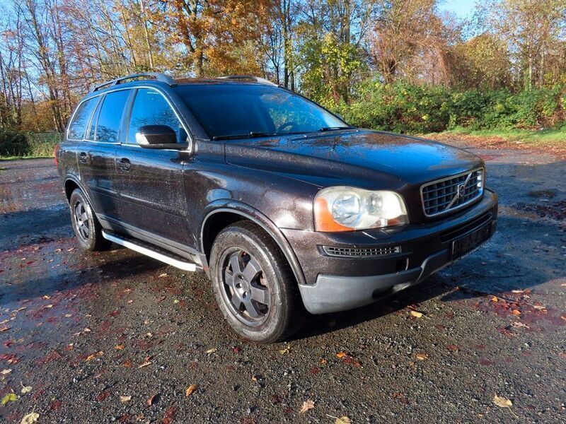 Schwarz Gebraucht 2008 Volvo XC90 Momentum SUV | 6.790 € (Fairer Preis) - Bild 1/4