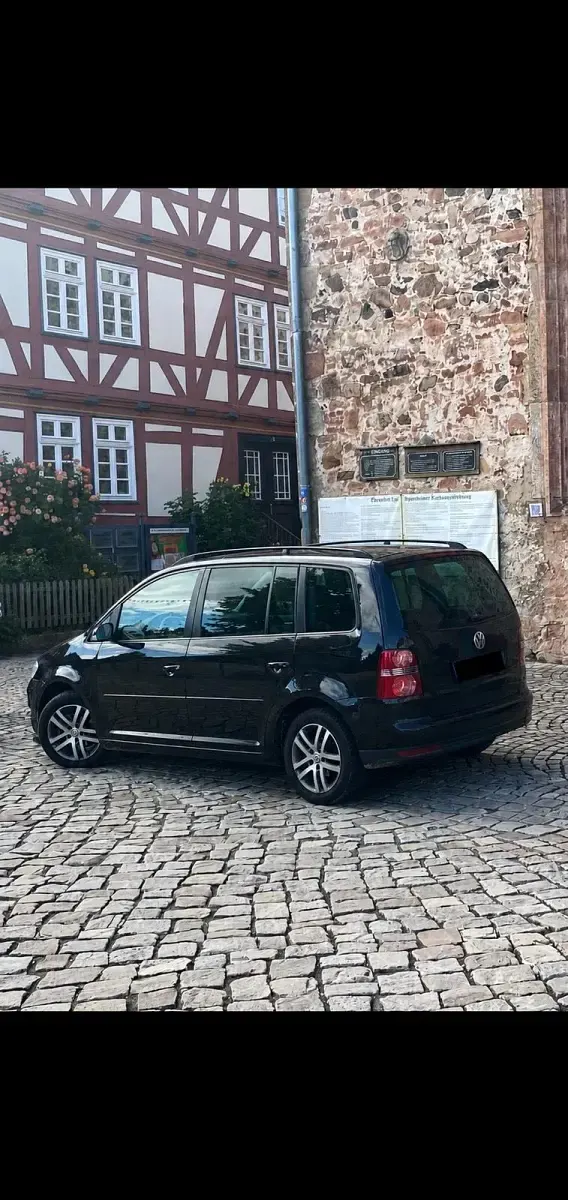 Gebraucht VW Touran 105 PS (77 kW) 2007 Schwarz Van / Kleinbus