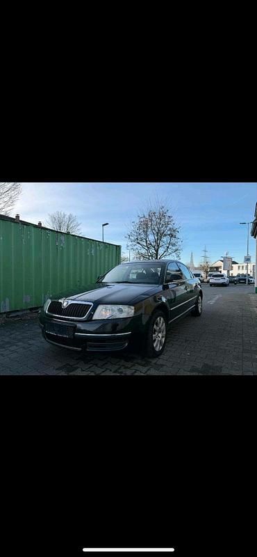 Gebraucht Skoda Superb 140 PS (102 kW) 2008 Schwarz Limousine