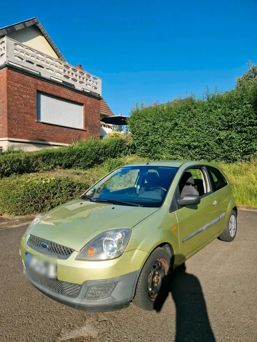 Gebraucht Ford Fiesta 60 PS (44 kW) 2005 Grün Kleinwagen