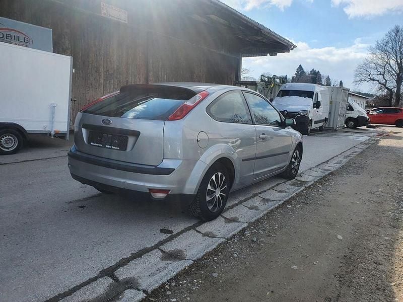 Gebraucht Ford Focus Sport 101 PS (74 kW) 2006 Silber Limousine