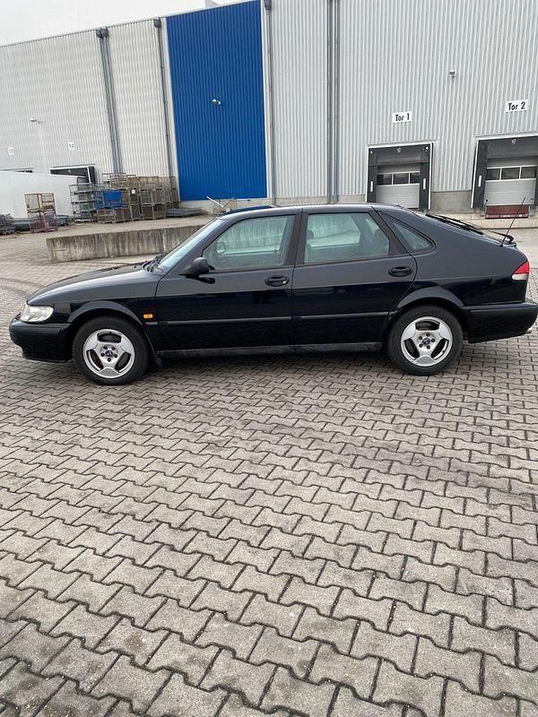Gebraucht Saab 9-3 135 PS (99 kW) 1998 Schwarz Limousine