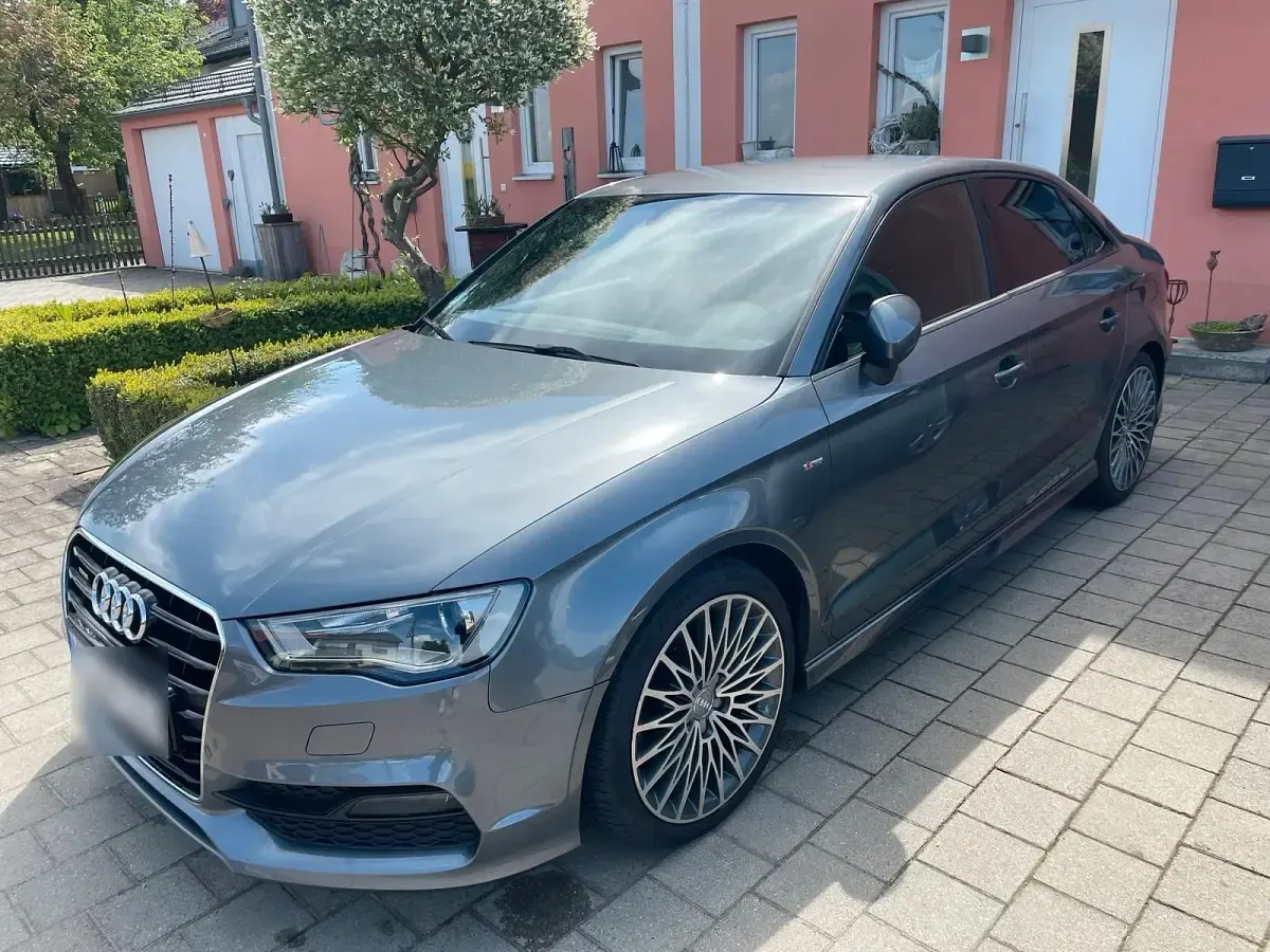 Używany Audi A3 S-Line 150 KM (110 kW) 2015 Szary Sedan/Limuzyna