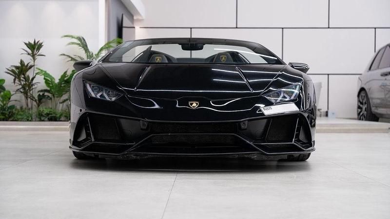 Gebraucht Lamborghini Huracán 640 PS (470 kW) 2022 Schwarz Cabrio