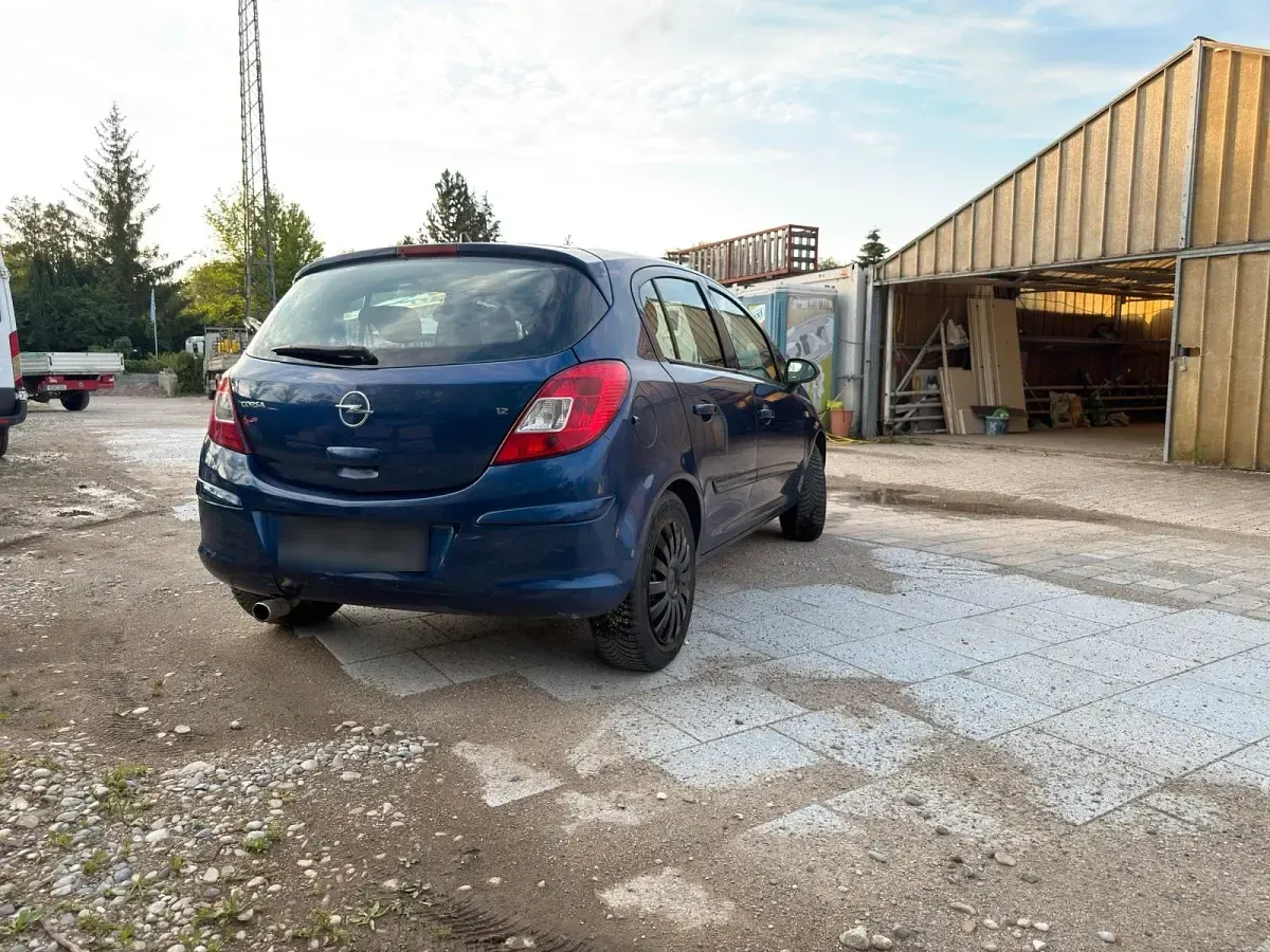 Gebraucht Opel Corsa 80 PS (58 kW) 2006 Blau Kleinwagen