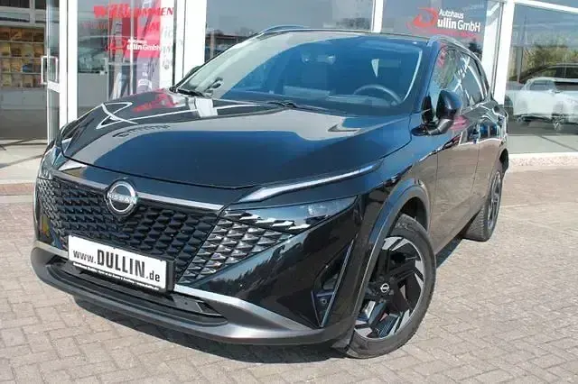 Gebraucht Nissan Qashqai N-Connecta 158 PS (116 kW) 2025 Schwarz SUV