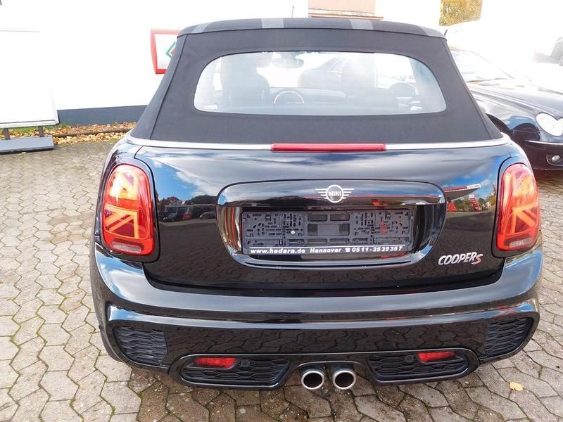 Gebraucht Mini Cooper S Cabriolet 192 PS (141 kW) 2020 Schwarz Cabrio