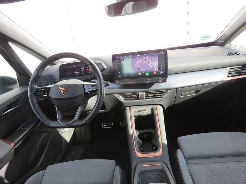 Second-hand Cupra Born 150 kW (204 CP) 2022 Albastru Hatchback