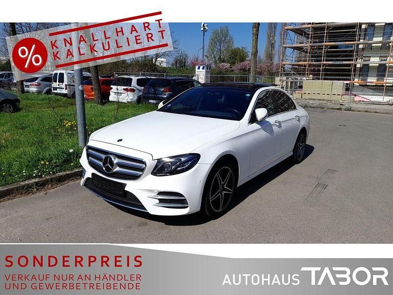 Polarweiss unilack Gebraucht 2019 Mercedes E300 AMG line Limousine | 23.485 € (Fairer Preis) - Bild 1/4